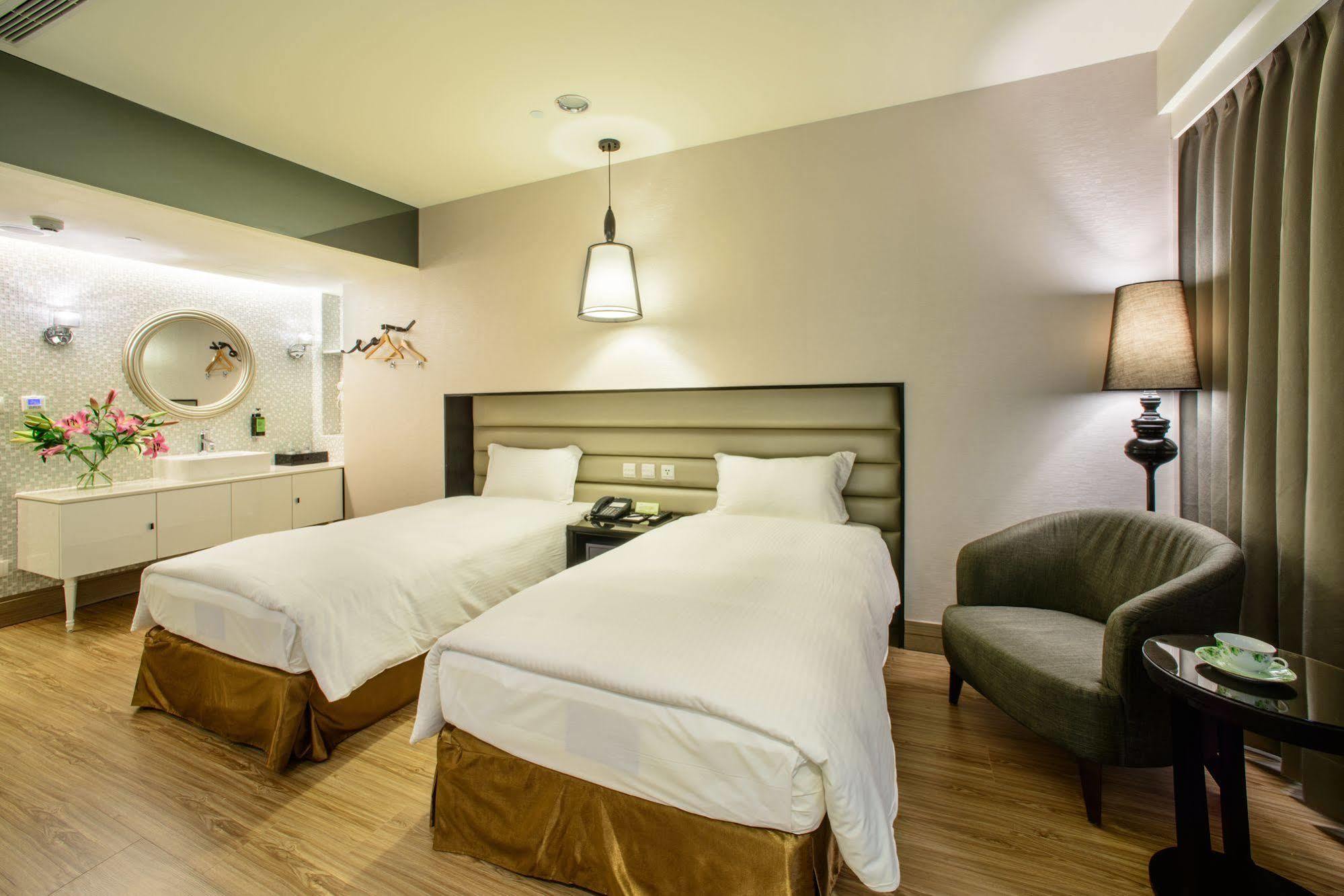 Stay Hotel - Taichung Yizhong Exterior foto